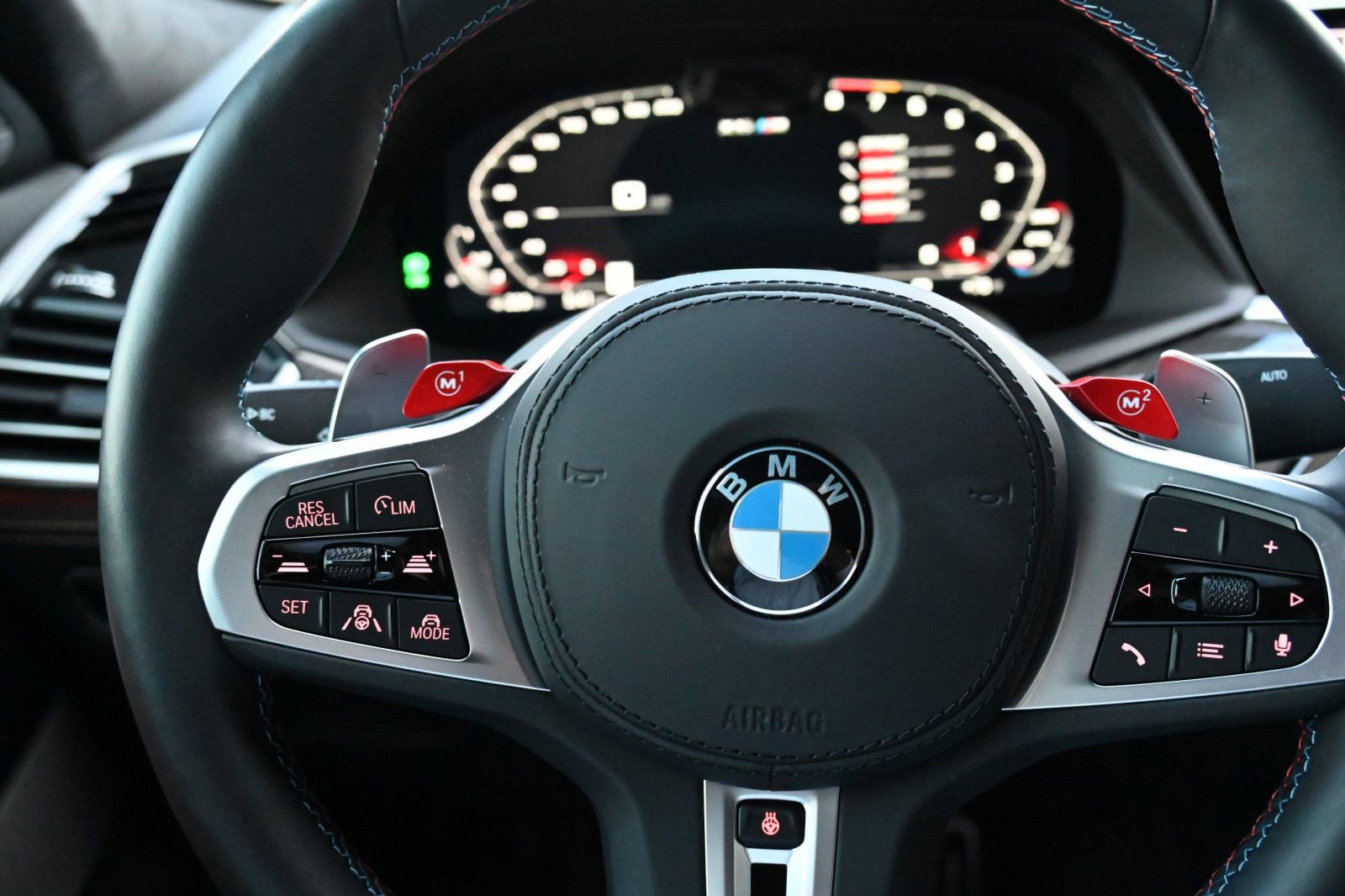 Certified 2023 BMW X6 M w/ Competition Package image 11