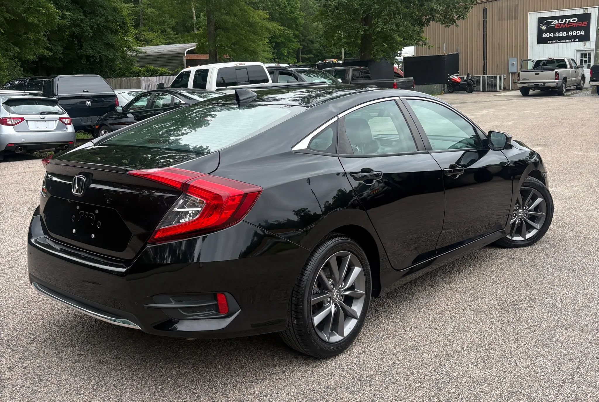Used 2021 Honda Civic EX-L image 6