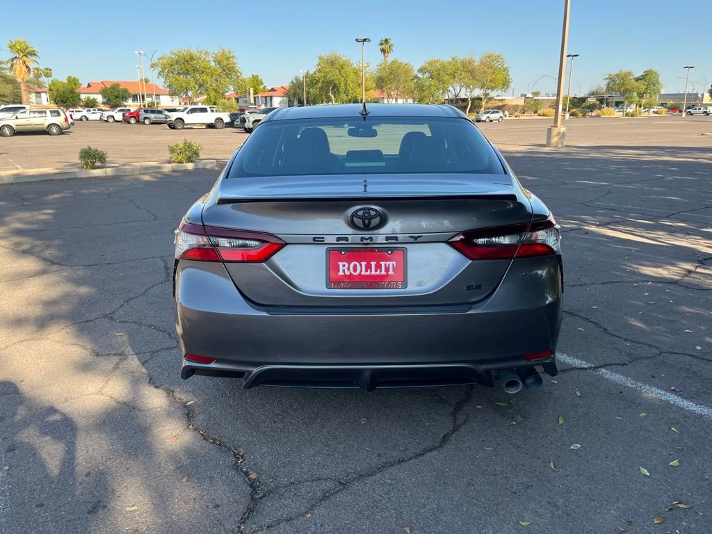 Used 2023 Toyota Camry SE image 7