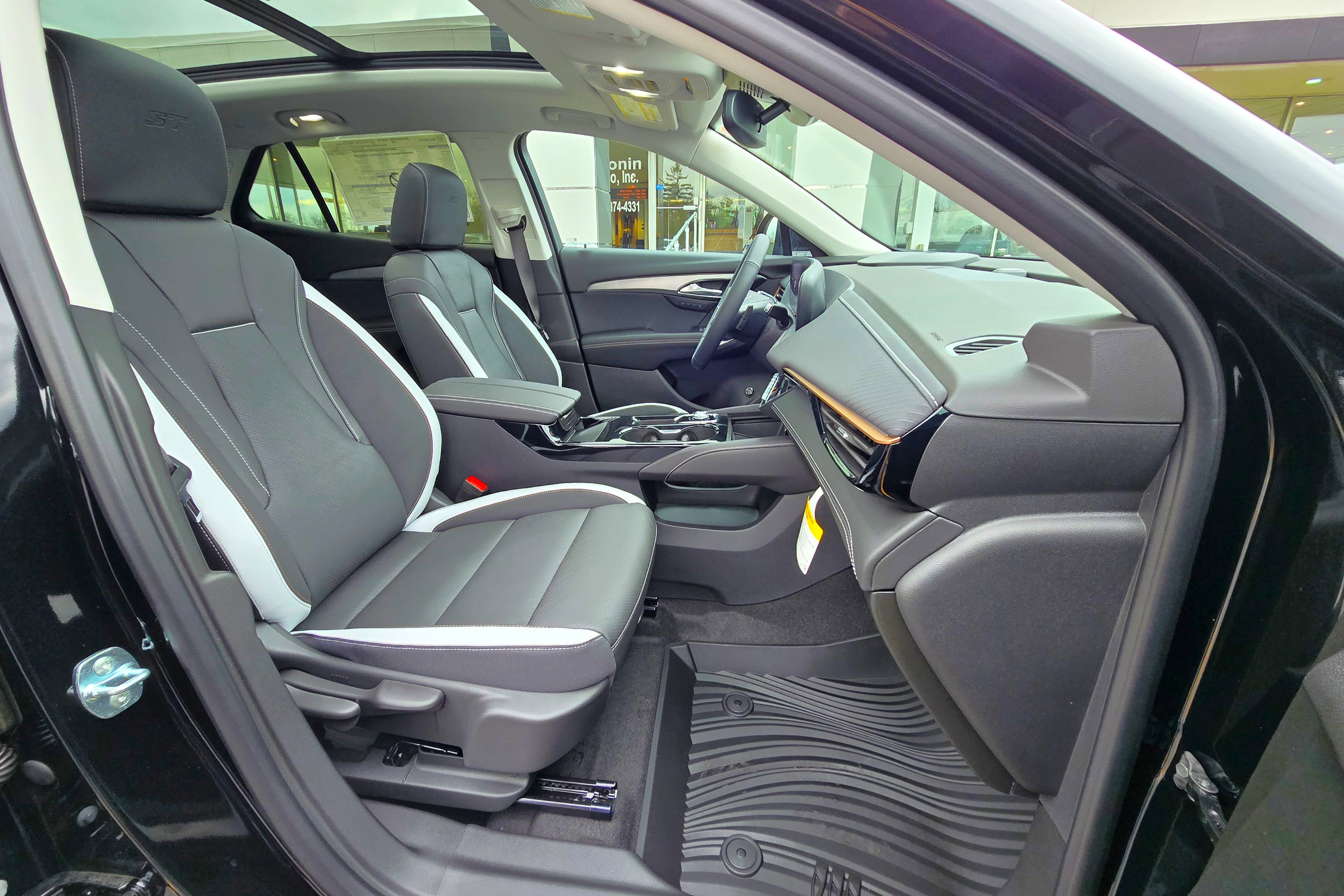 New 2026 Buick Envision Sport Touring image 21