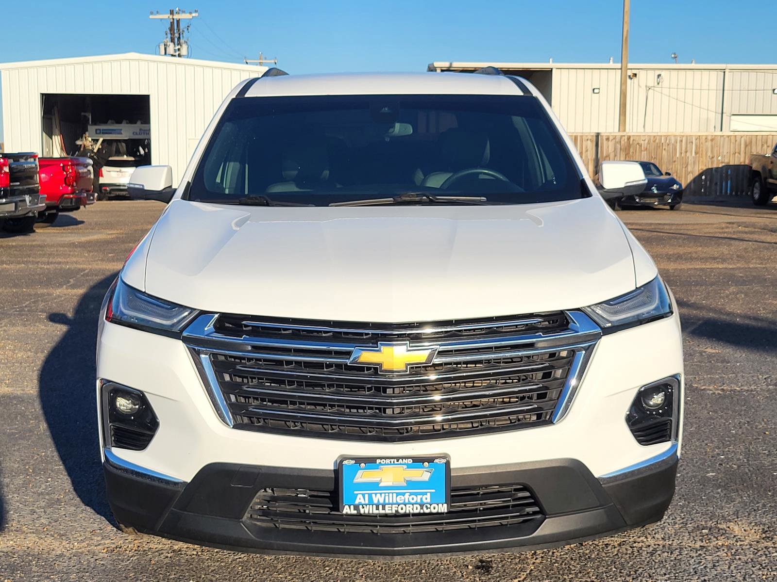 Used 2023 Chevrolet Traverse LT image 8