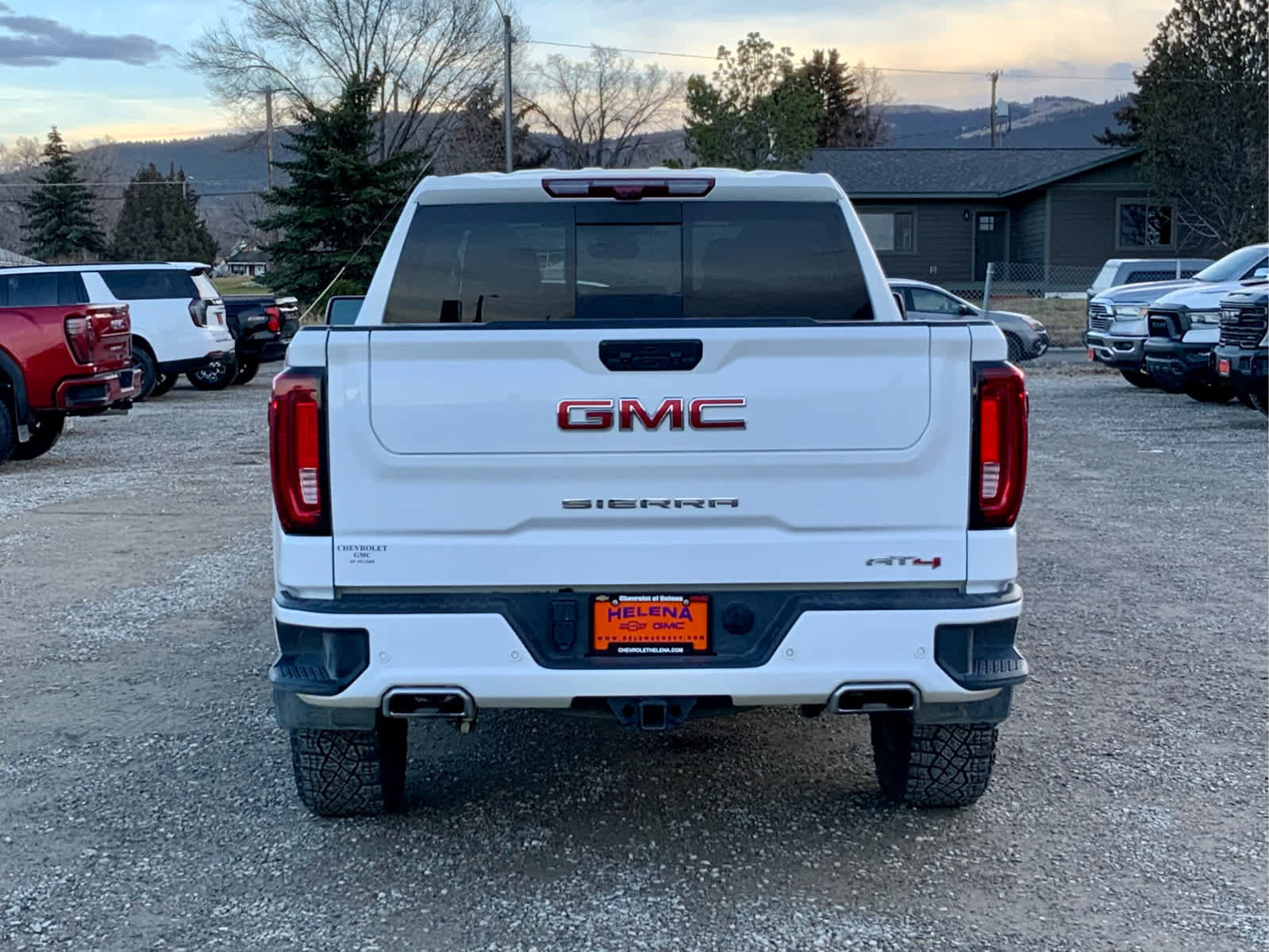 Used 2024 GMC Sierra 1500 AT4 w/ Technology Package image 4