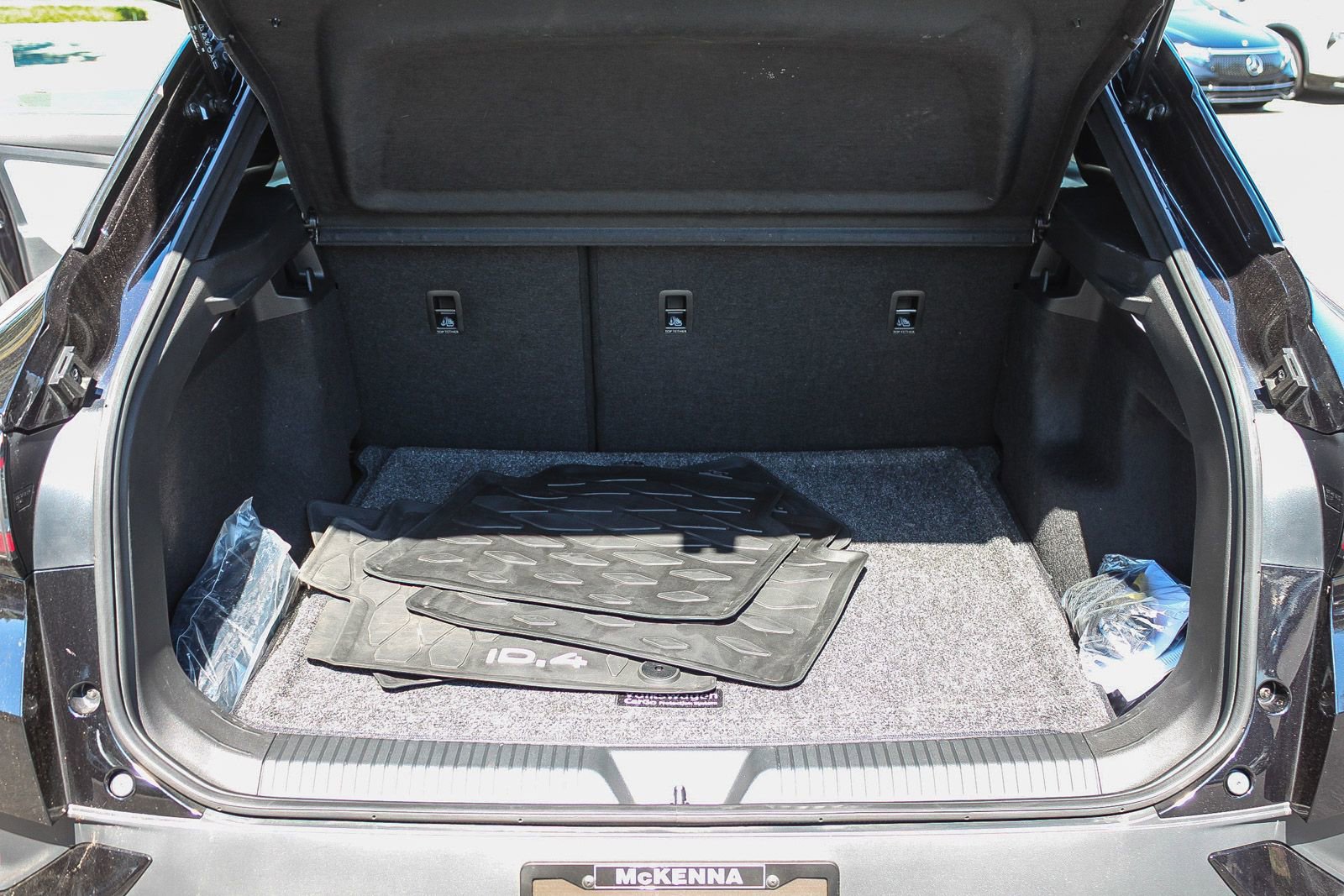 Used 2023 Volkswagen ID.4 Pro image 26