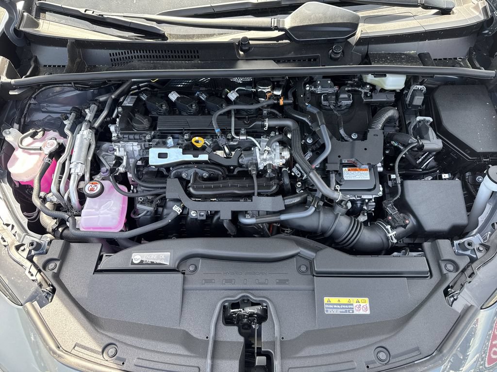 New 2026 Toyota Prius Plug-In Hybrid FWD image 9