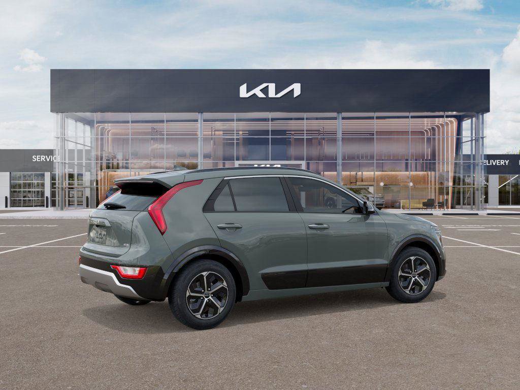 New 2025 Kia Niro SX image 7