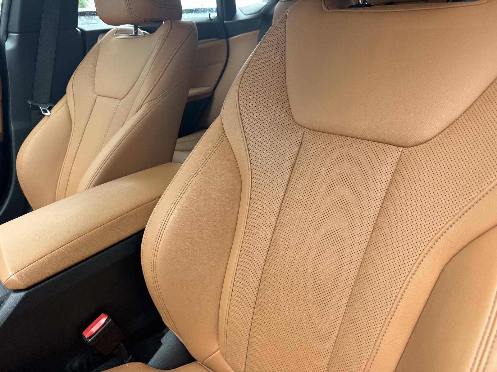 Certified 2025 BMW i4 eDrive40 w/ M Sport Package image 20