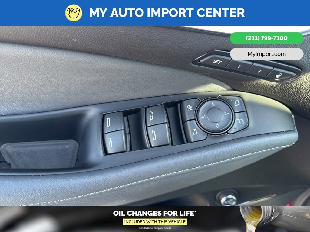 Used 2024 Buick Enclave Premium image 8