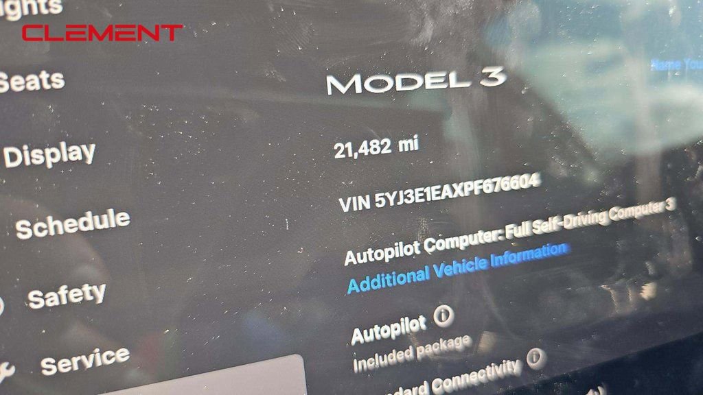 Used 2023 Tesla Model 3 Standard Range image 2