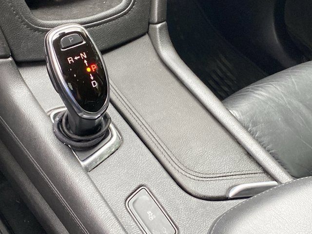 Used 2018 Cadillac XT5 Luxury w/ Driver Awareness Package image 16