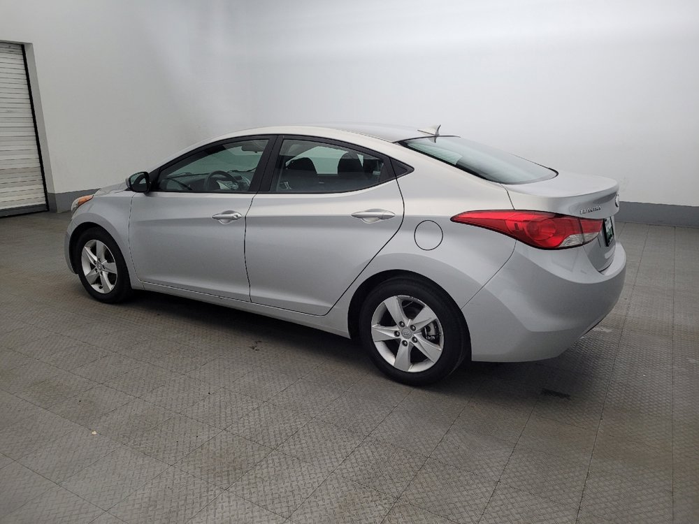 Used 2013 Hyundai Elantra GLS FWD image 3