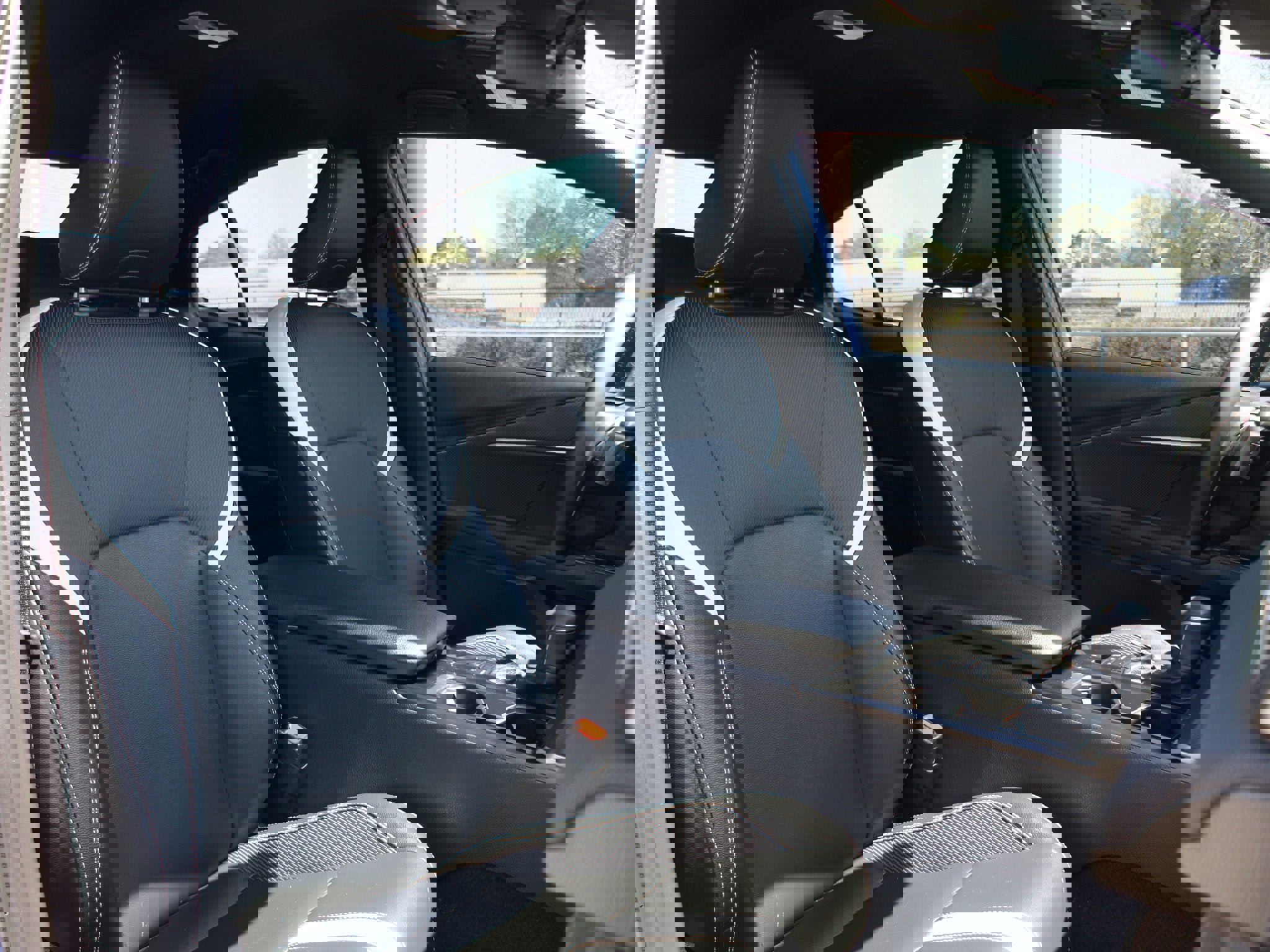 Used 2025 Toyota Camry SE image 21