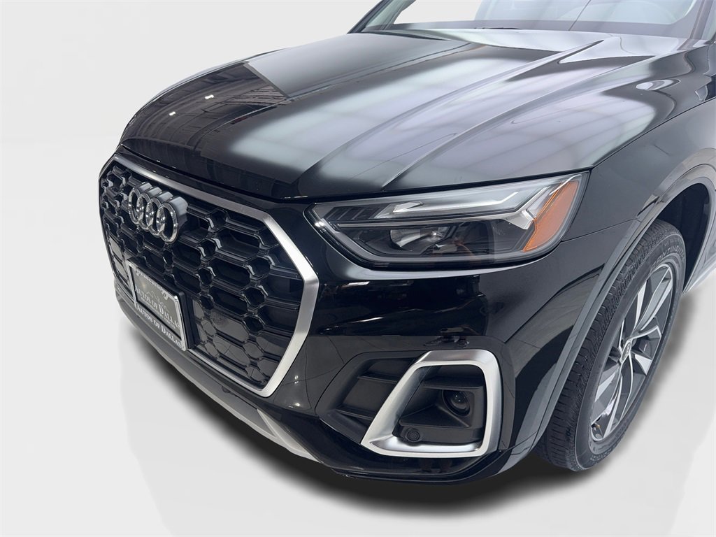 Used 2022 Audi Q5 2.0T Premium w/ Convenience Package image 16