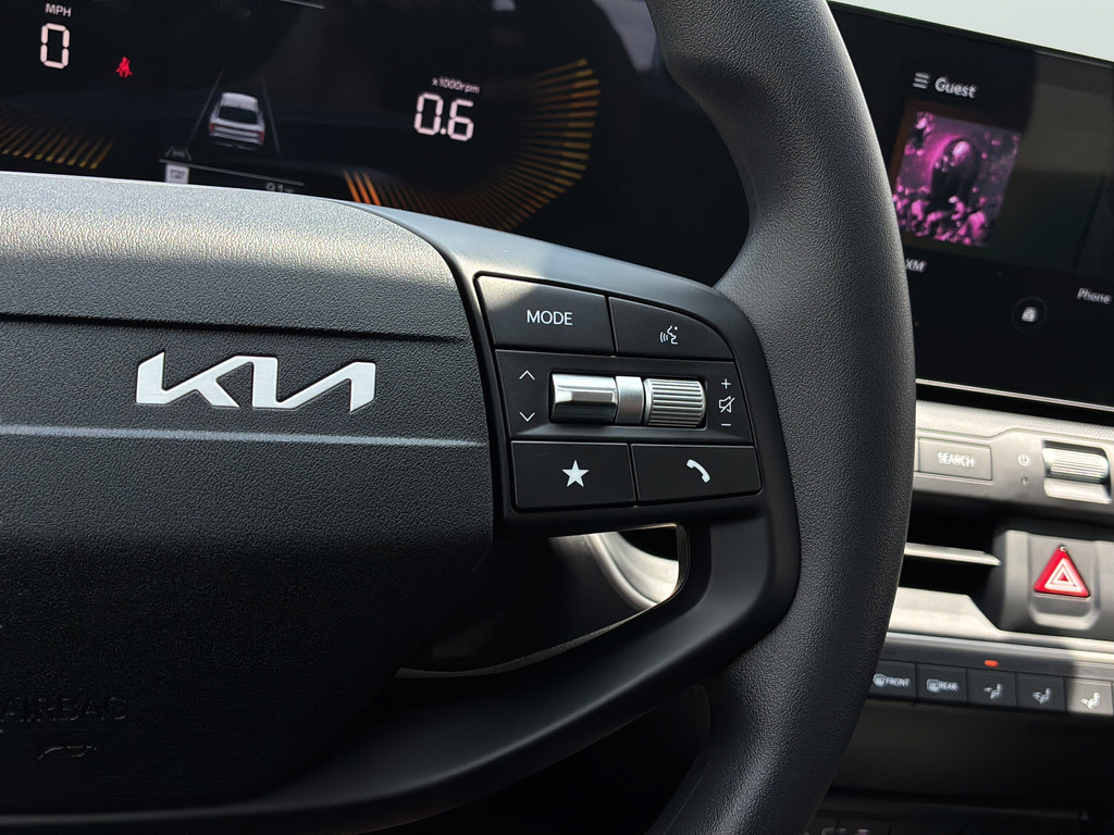New 2026 Kia K4 FWD image 28
