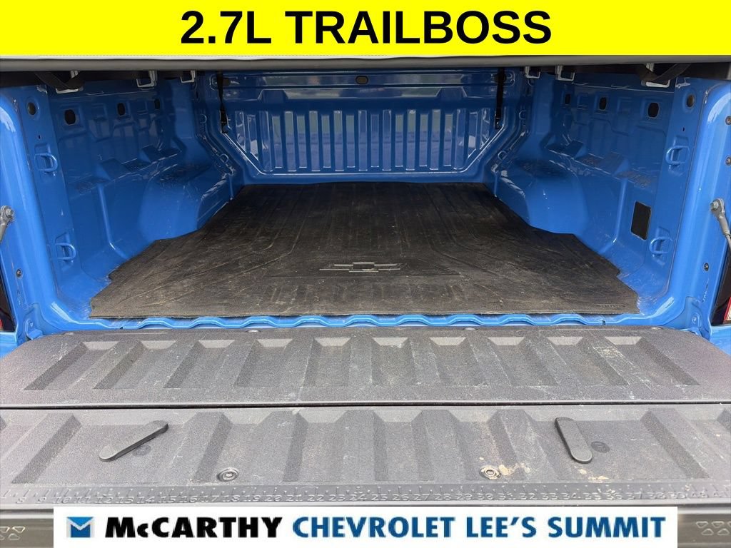 Used 2025 Chevrolet Colorado Trail Boss AWD/4WD image 16