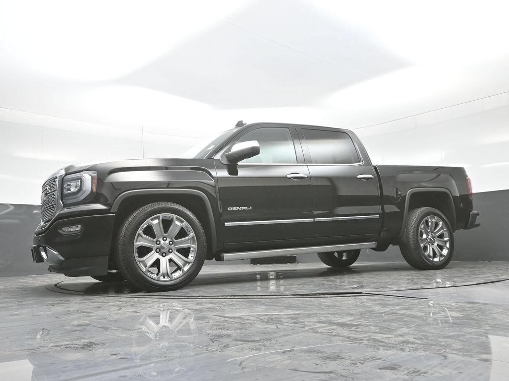 Used 2018 GMC Sierra 1500 Denali w/ Denali Ultimate Package AWD/4WD image 23