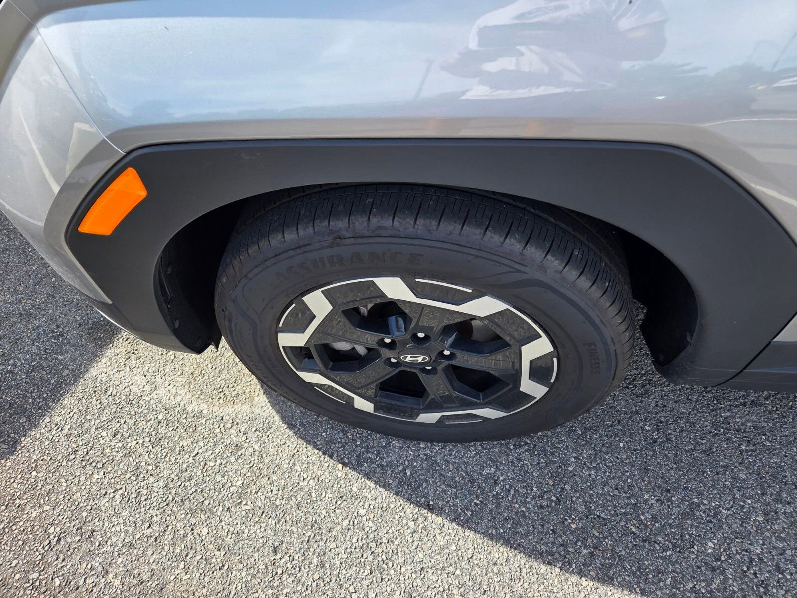 Used 2024 Hyundai Santa Fe SE AWD/4WD image 5