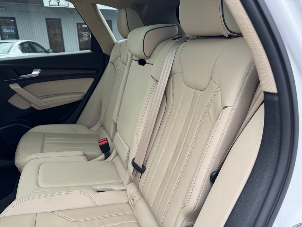 Used 2024 Audi Q5 2.0T Premium Plus AWD/4WD image 16