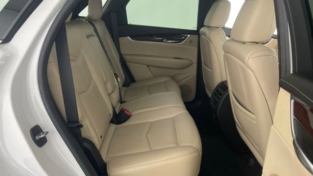 Used 2017 Cadillac XT5 Luxury w/ Driver Awareness Package image 48