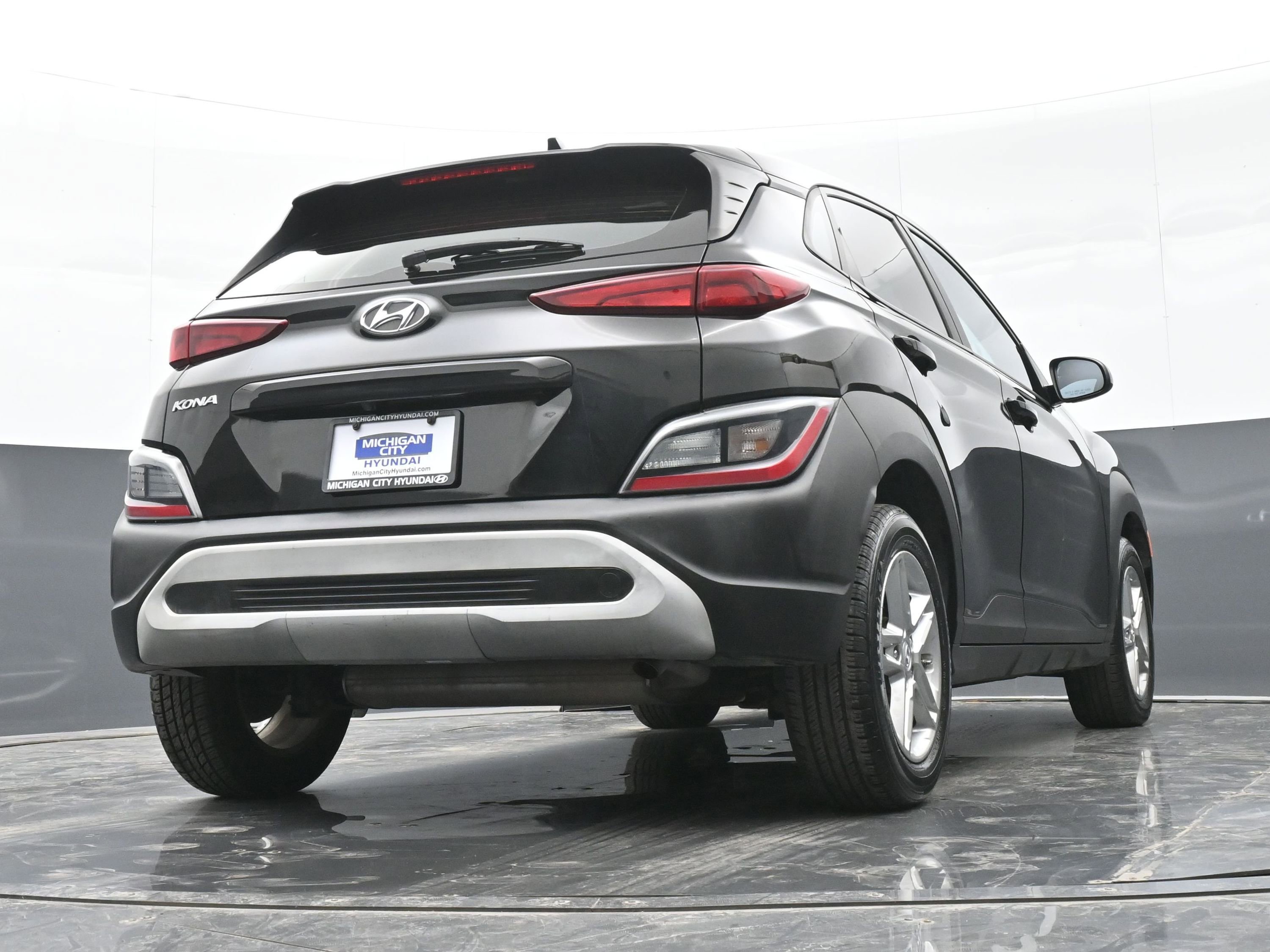 Certified 2022 Hyundai Kona SE image 39