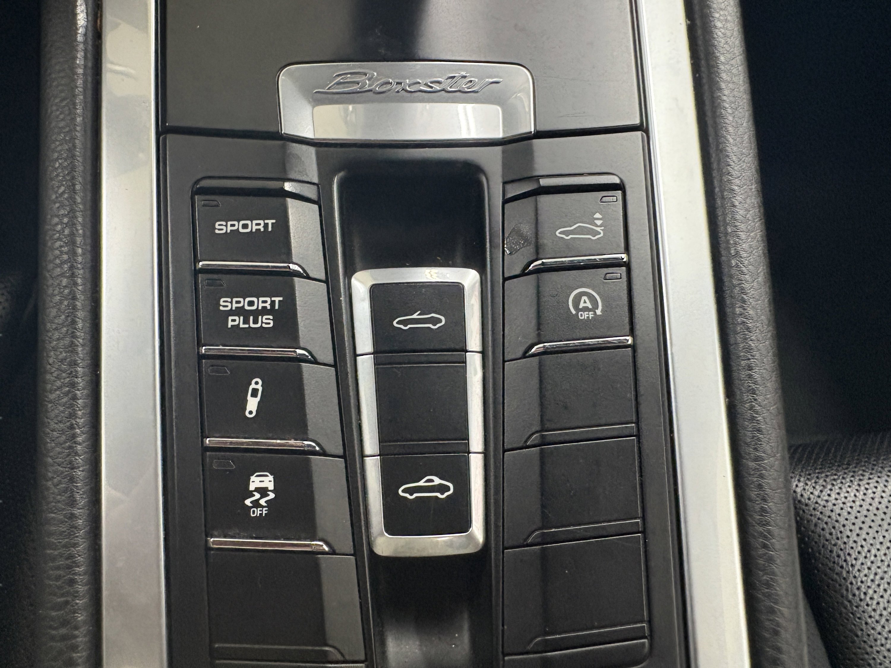 Used 2016 Porsche Boxster image 23