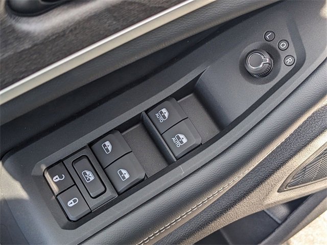 New 2025 Jeep Grand Cherokee L Limited image 21