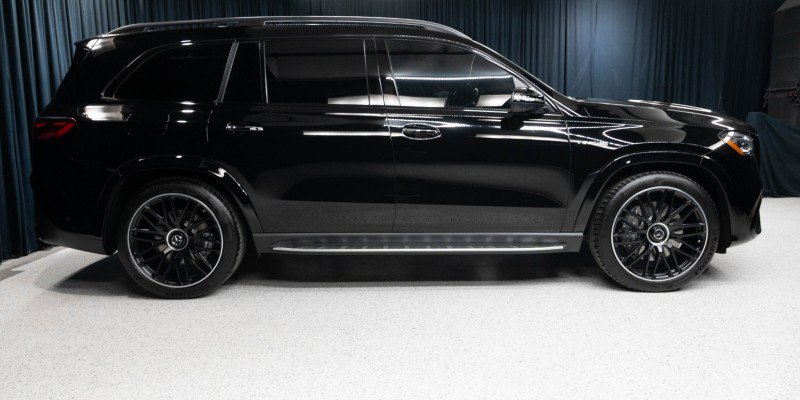 New 2026 Mercedes-Benz GLS 63 AMG 4MATIC image 4