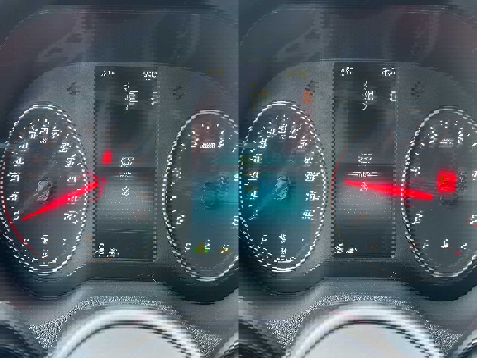 Used 2024 Mercedes-Benz Sprinter 2500 image 25