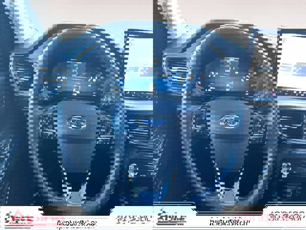 Used 2023 Ford Escape Platinum w/ Premium Technology Package image 12