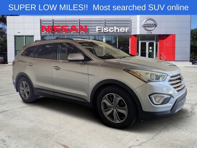 Used 2014 Hyundai Santa Fe GLS FWD image 1