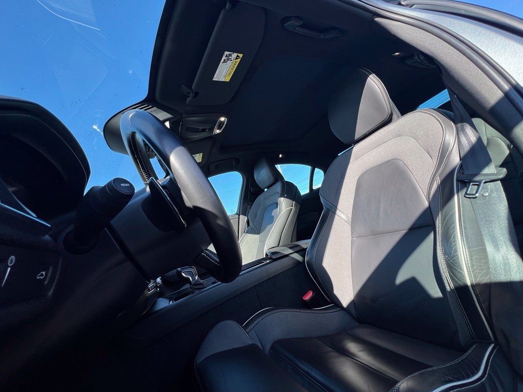 Used 2019 Volvo S60 T5 R-Design FWD image 14