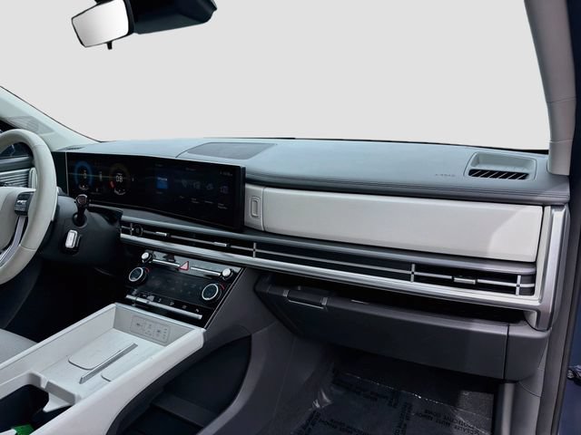 Certified 2026 Hyundai Santa Fe SEL FWD image 27