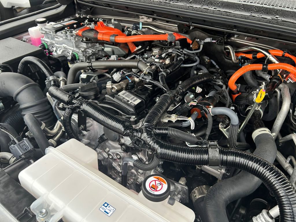 Used 2025 Toyota Land Cruiser PREMIUM image 30