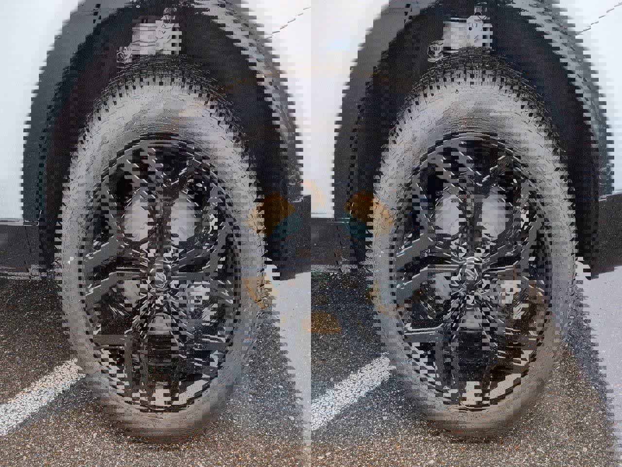 New 2026 Land Rover Discovery Sport Landmark image 11