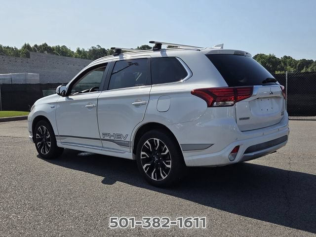 Used 2018 Mitsubishi Outlander SEL AWD/4WD image 3
