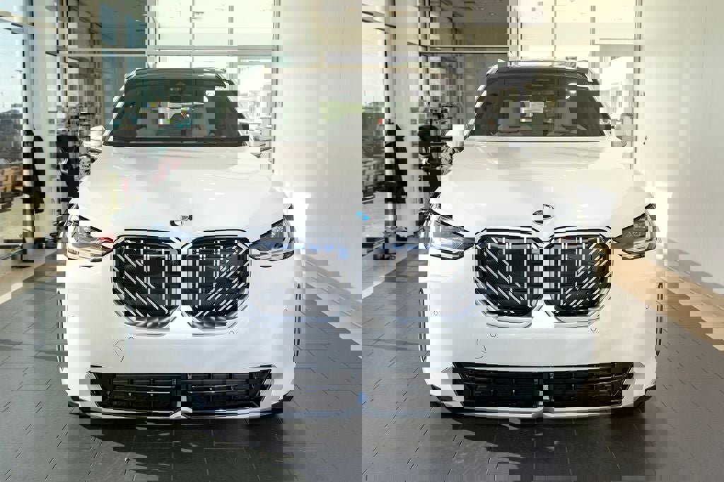 New 2026 BMW X3 xDrive30 w/ Premium Package image 2