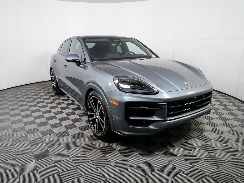 New 2026 Porsche Cayenne GTS image 30