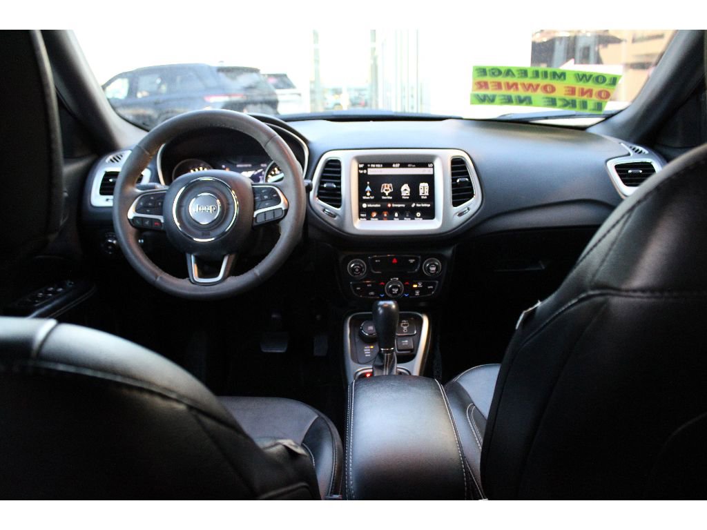 Certified 2021 Jeep Compass Latitude image 33