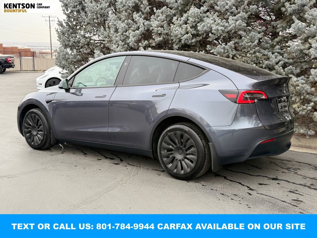 Used 2023 Tesla Model Y Long Range image 4