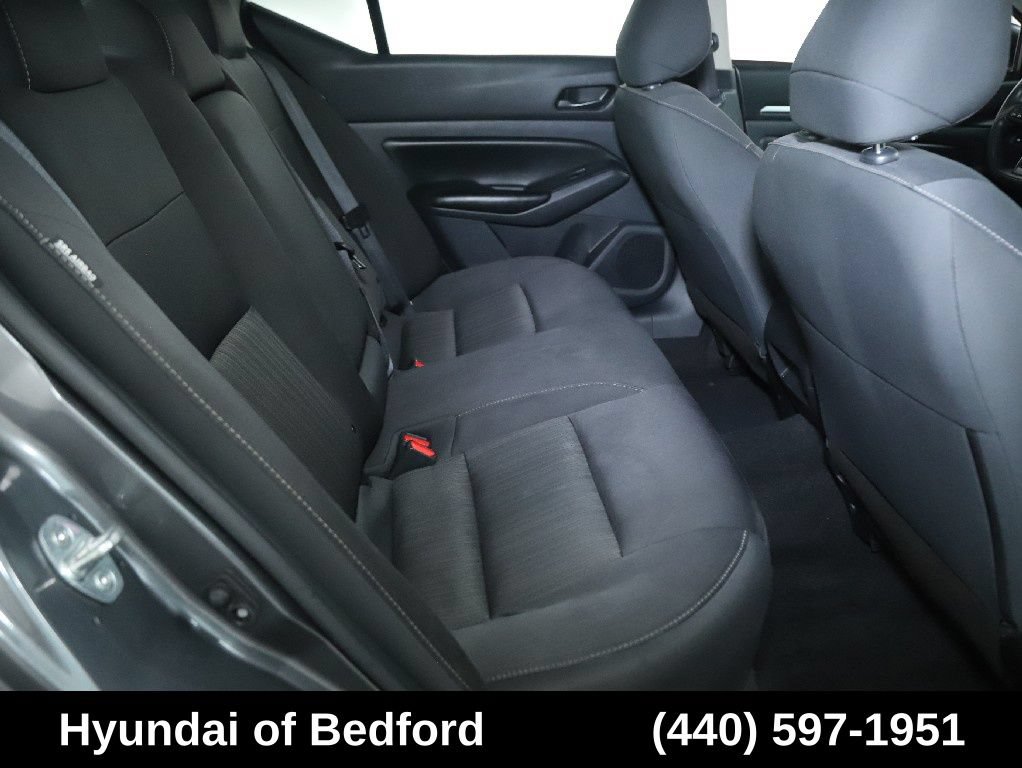 Used 2024 Nissan Altima 2.5 S FWD image 32