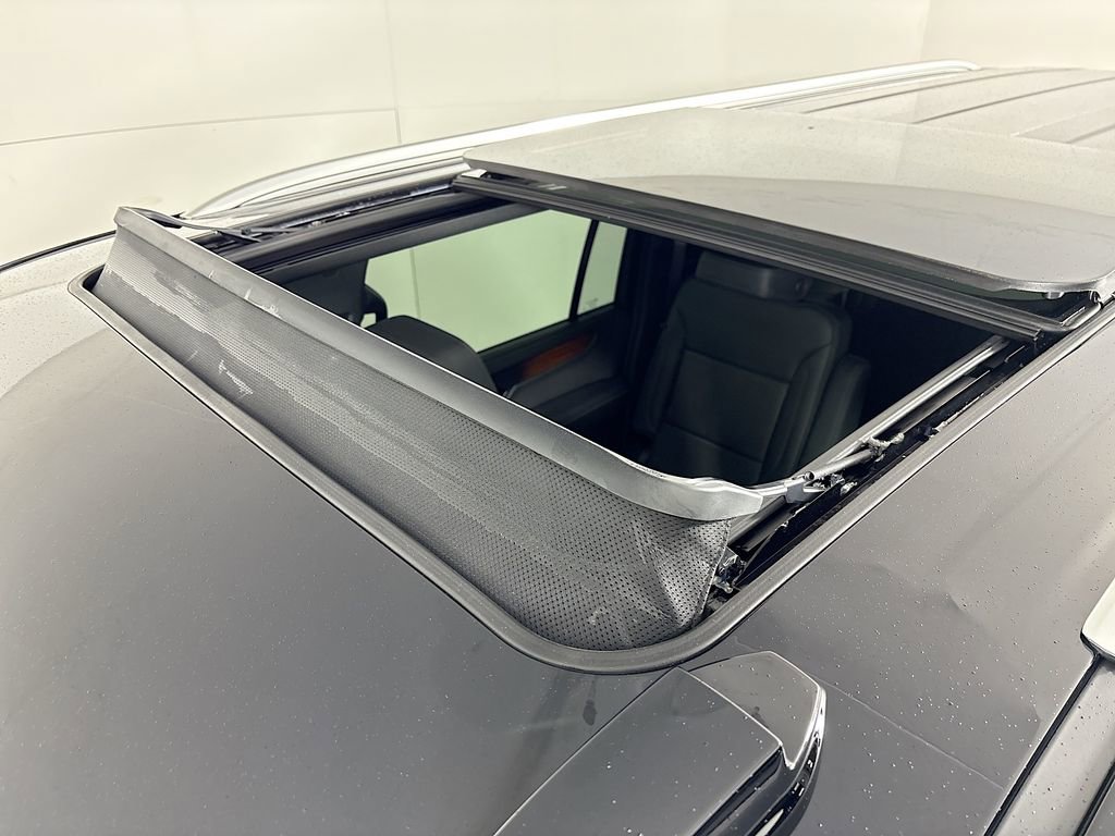 New 2026 GMC Yukon XL Denali image 22