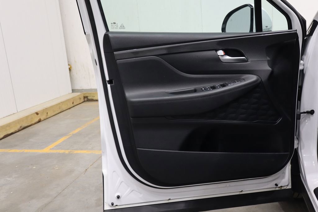 Used 2023 Hyundai Santa Fe SEL image 16