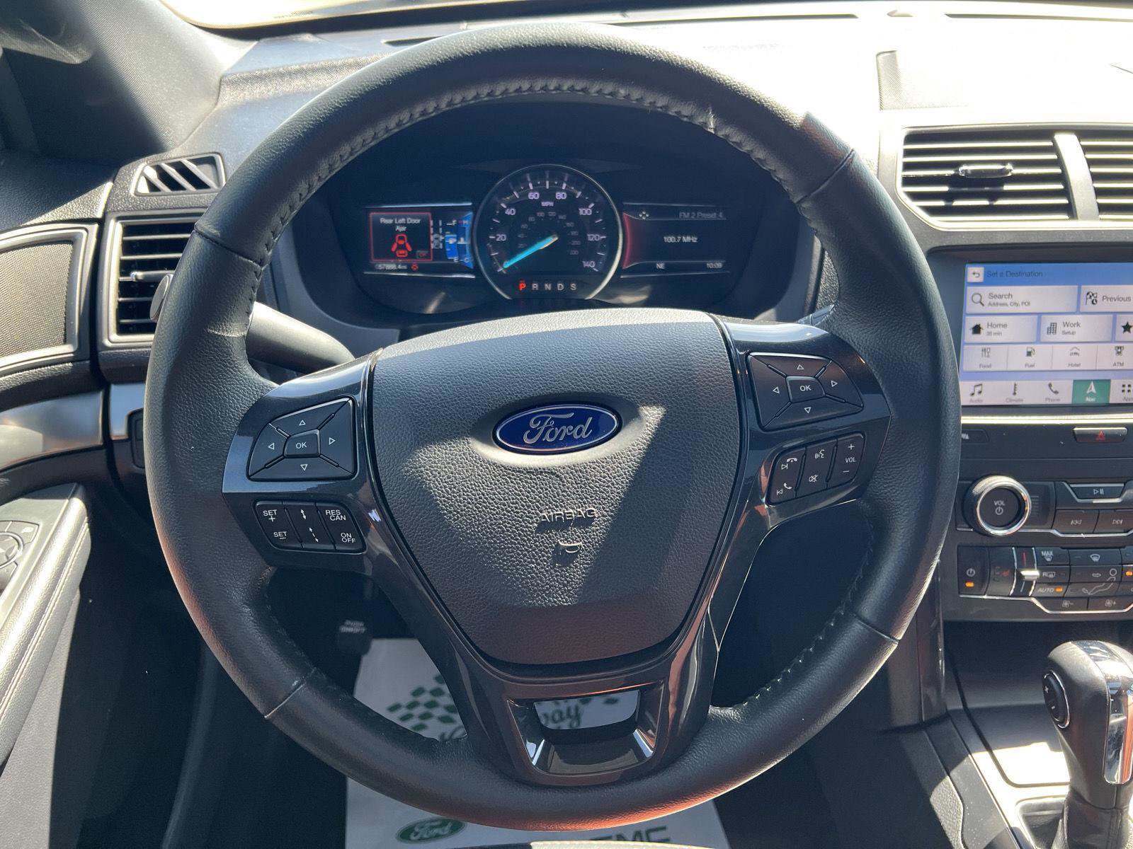 Used 2019 Ford Explorer XLT w/ Equipment Group 202A AWD/4WD image 23