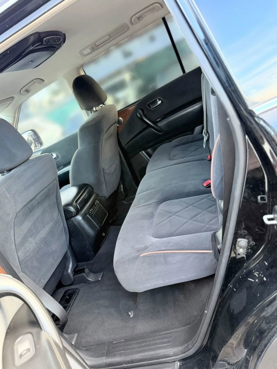 Used 2017 Nissan Armada SV w/ Driver Package RWD image 12