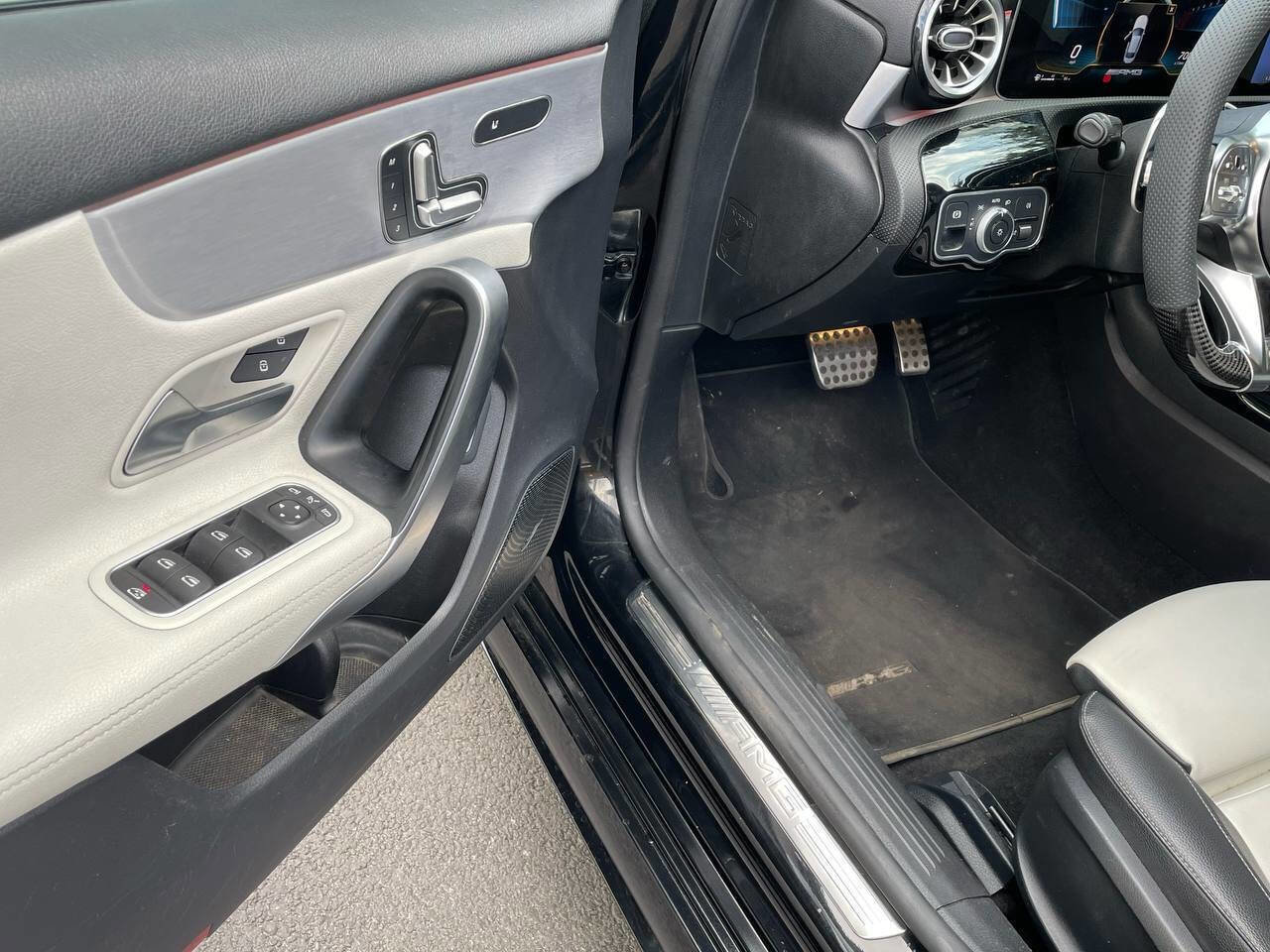 Used 2020 Mercedes-Benz A 35 AMG 4MATIC image 14