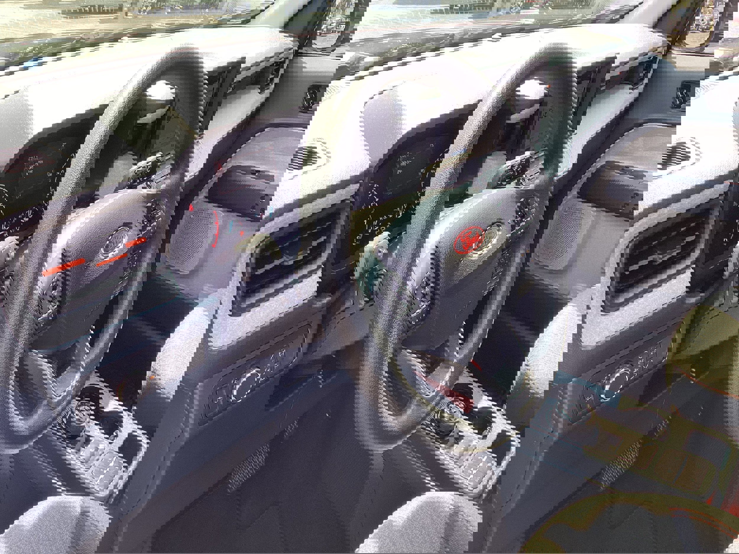 Used 2022 Ford Maverick XLT w/ Equipment Group 300A Standard image 11