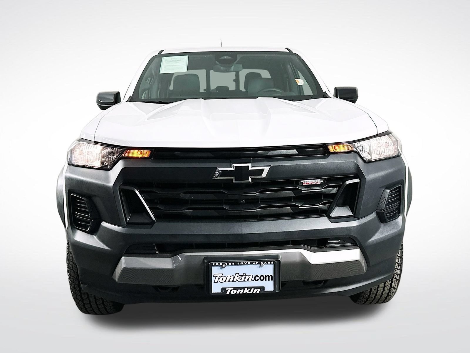 Used 2026 Chevrolet Colorado Trail Boss AWD/4WD image 2