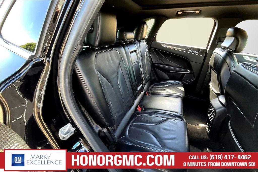 Used 2019 Lincoln MKC Reserve w/ MKC Technology Package image 25