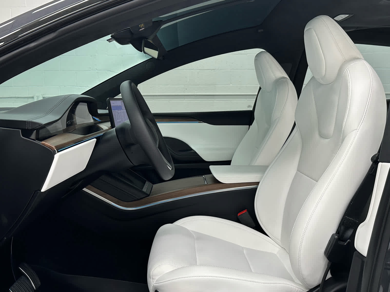Used 2026 Tesla Model X AWD/4WD image 11