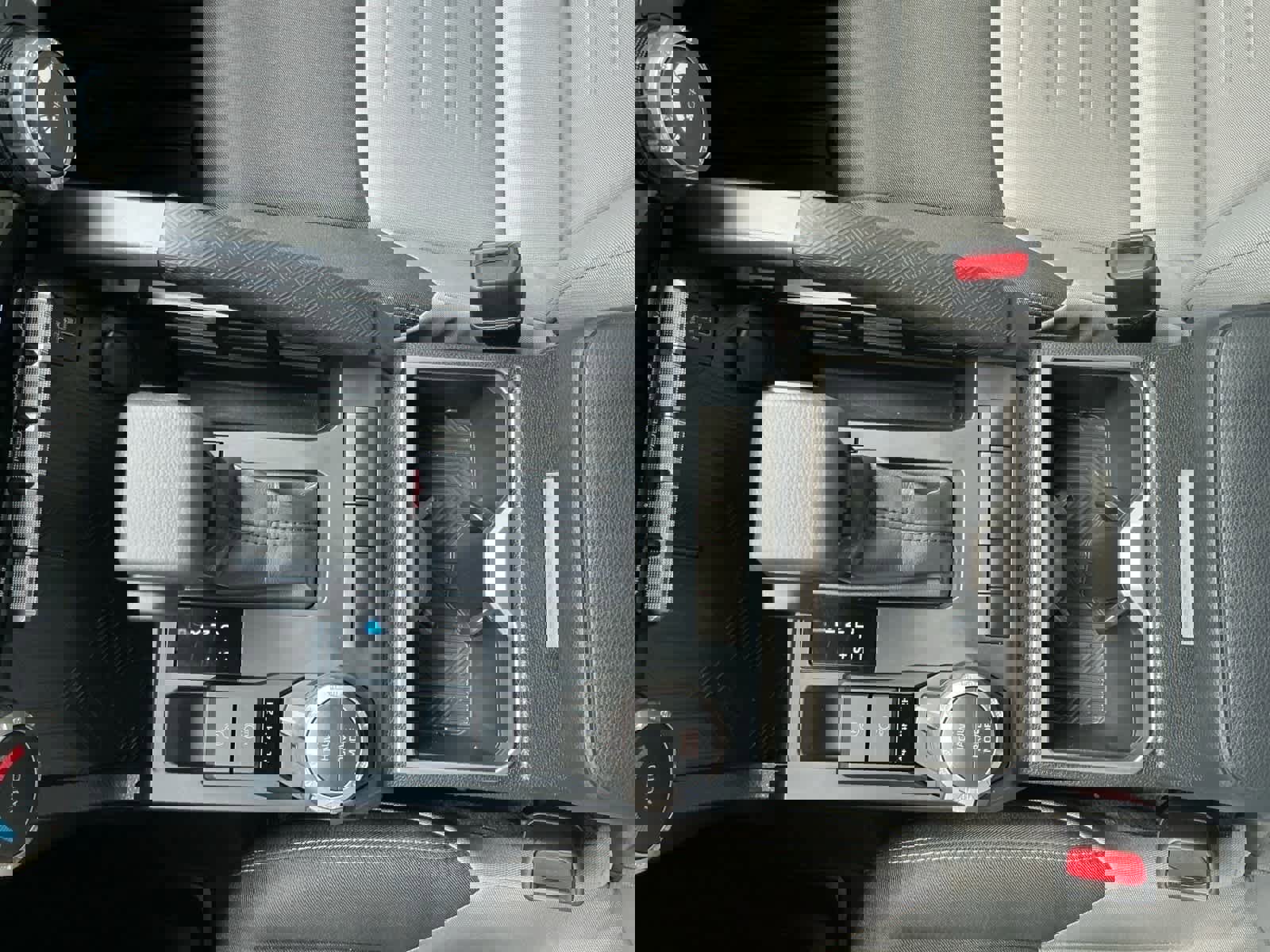 Used 2025 Toyota Tacoma TRD Sport image 18