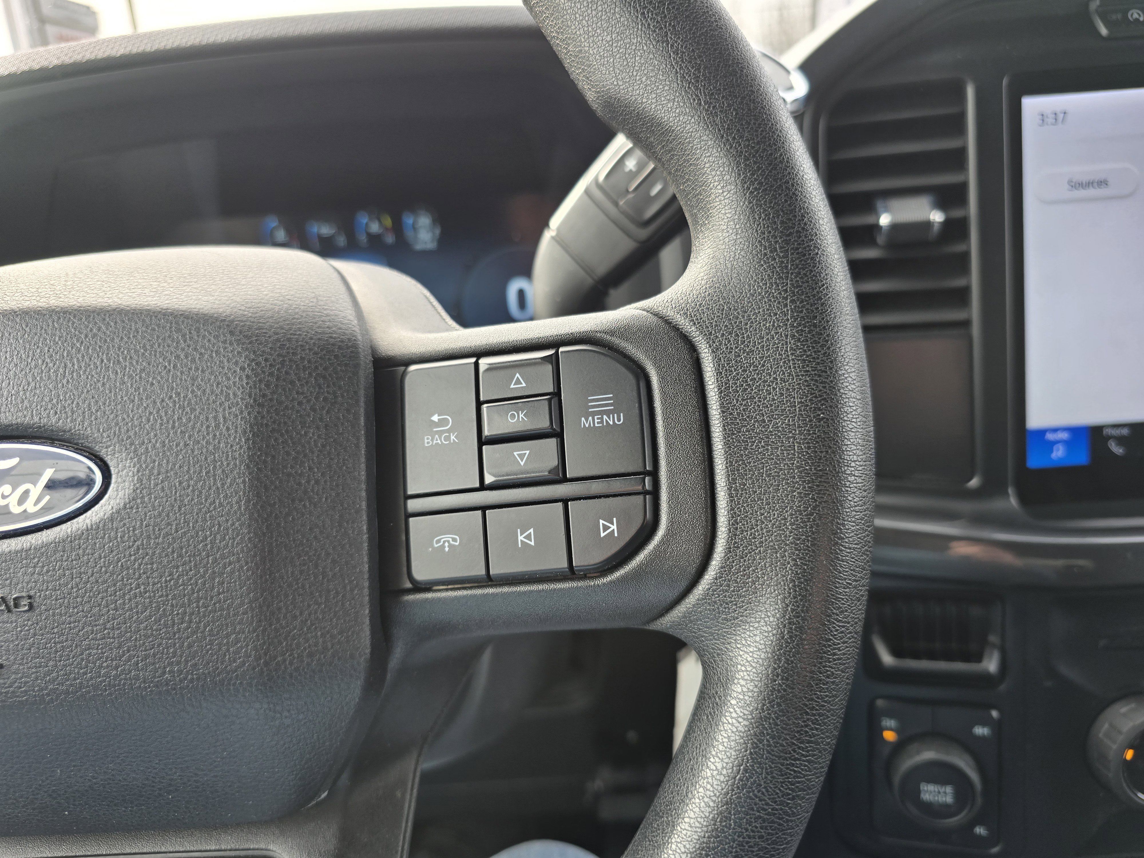 Used 2024 Ford F150 STX image 21